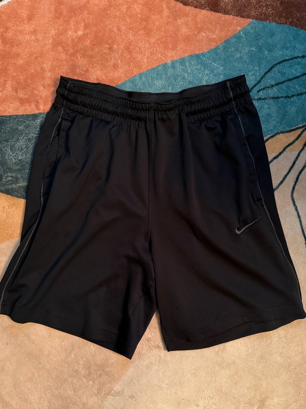 Nike men’s size medium. Classic black shorts